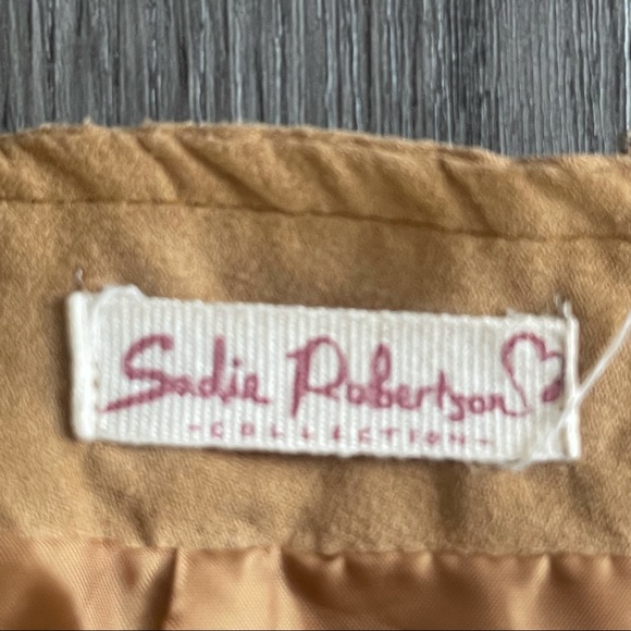 Wild Blue Sadie Robertson Collection Faux Suede Tan Mini Skirt Large Boho Y2K - Picture 4 of 7